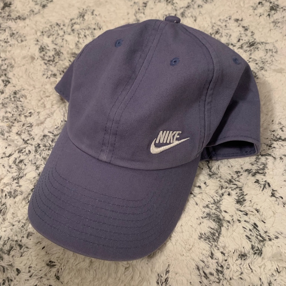 Nike Hat 🧢